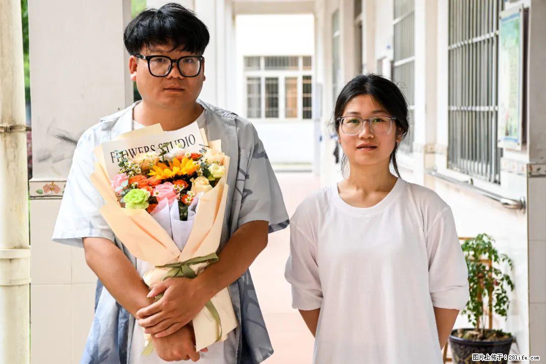 全网追的“扁担女孩”，找了一份暑假工，时薪12元 - 阜阳生活资讯 - 阜阳28生活网 fy.28life.com